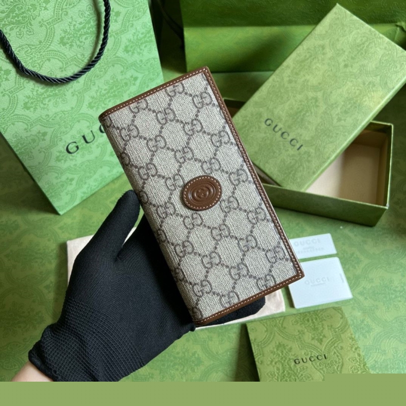 G*u*i wallets & purse